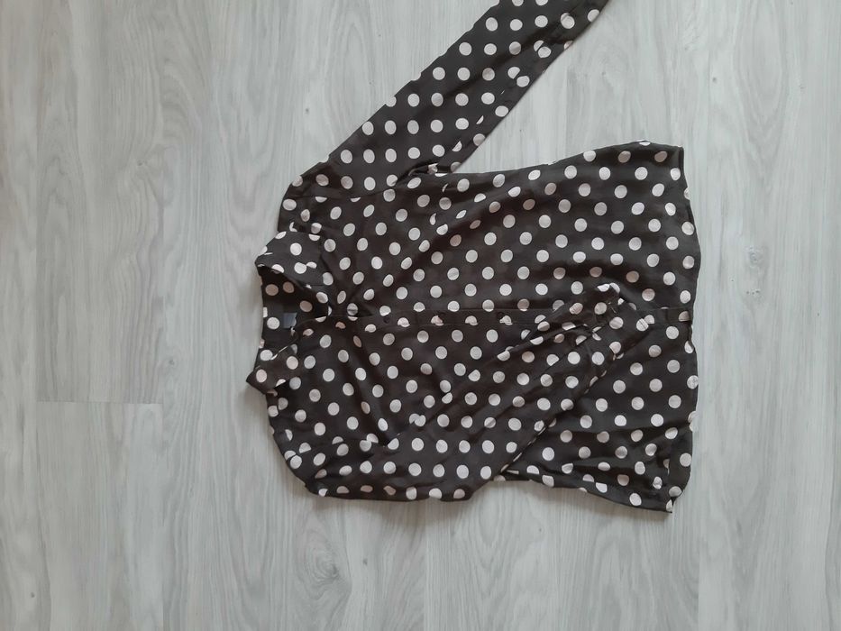 Modna koszula z długim rękawem M