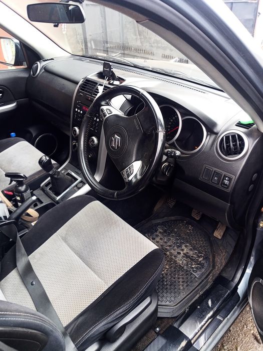 Авто Сузукі гранд вітара