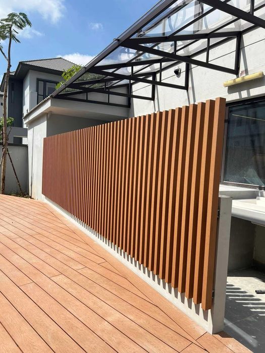 Profil dekoracyjny kompozytowy na ogrodzenie