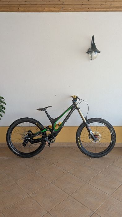 Specialized Demo 8