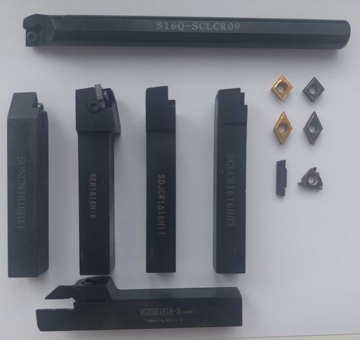 Набор токарных резцов 16х16 мм из 6 шт со сменными пластинами