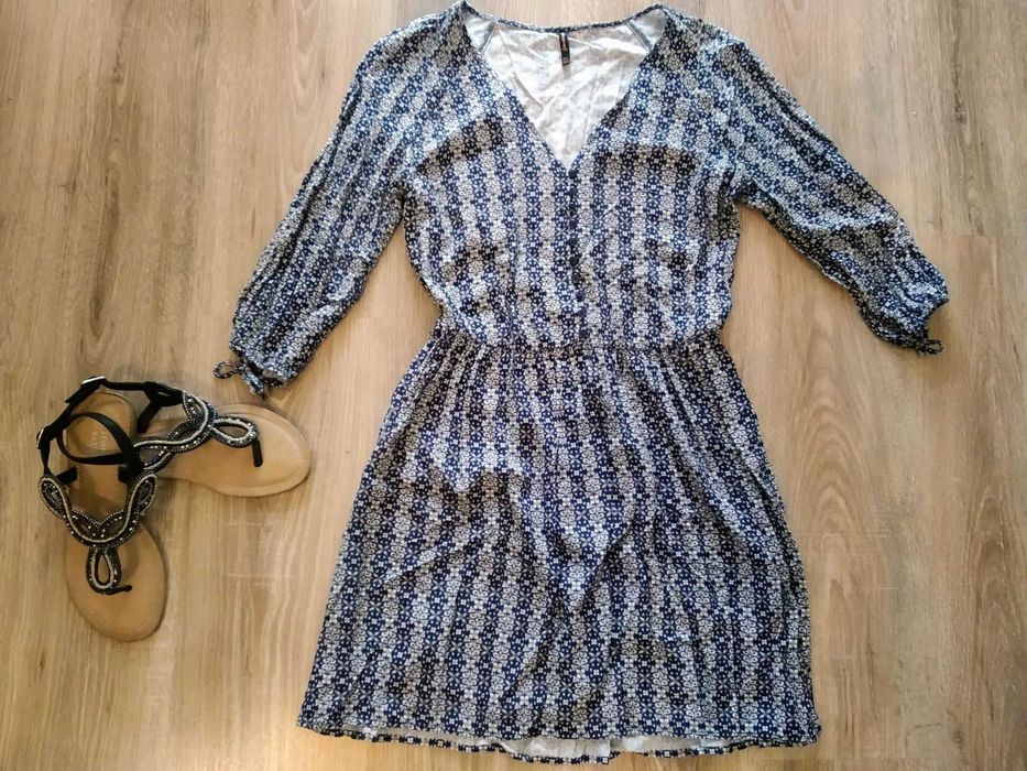 Sukienka Stradivarius rozmiar S