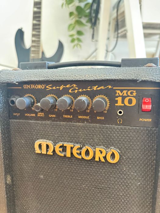 Amplificador Meteoro MG-10