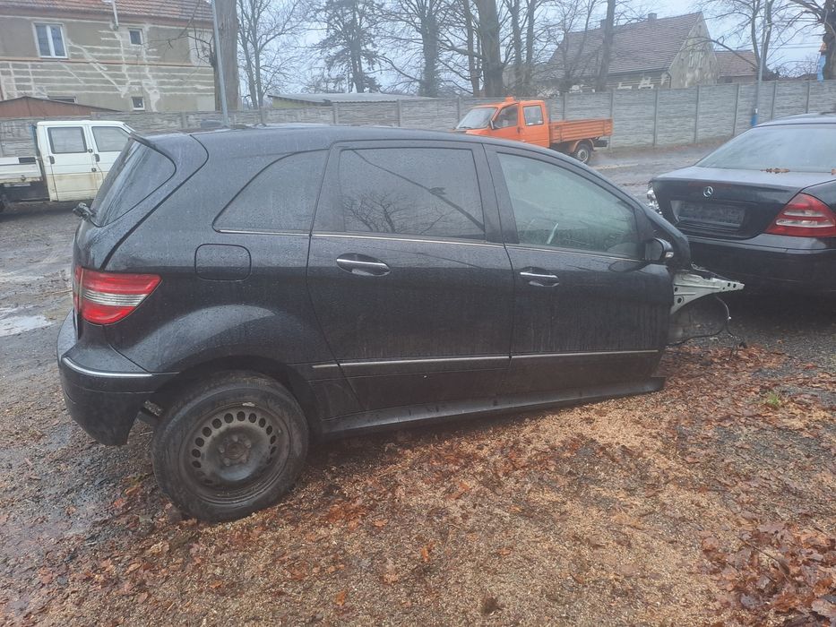 Mercedes b klass czesci