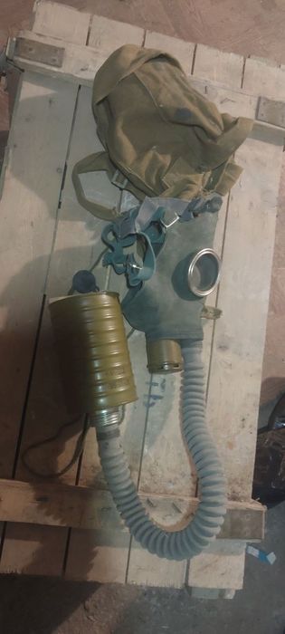 Противогаз , разные