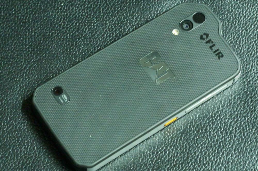 CAT S61 смартфон з вбудованим тепловізором.