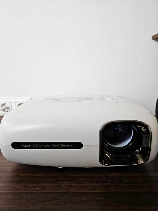 YABER Pro V7 projektor Full HD 1080P