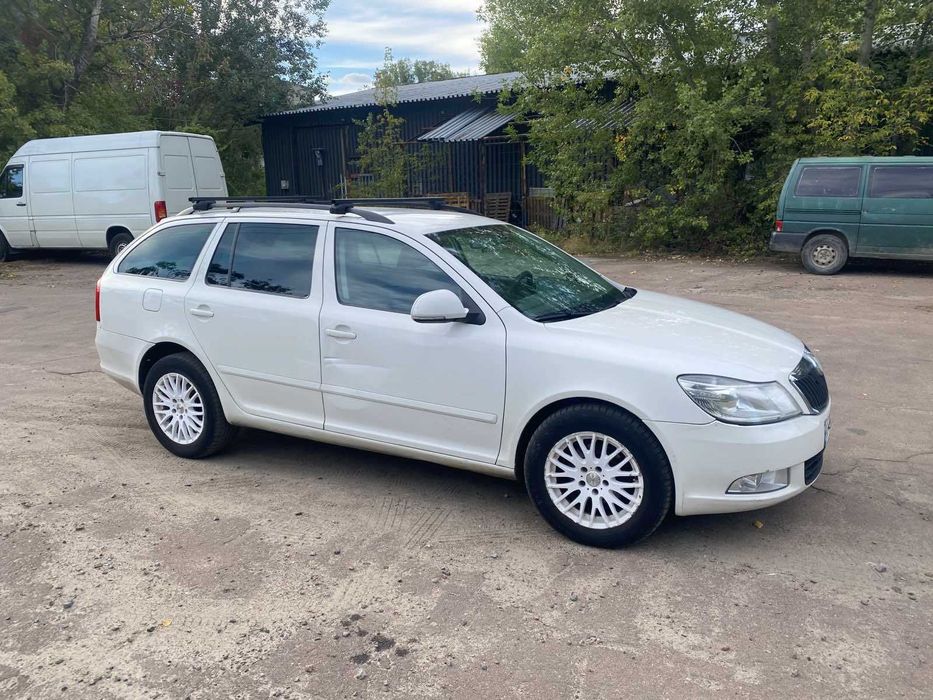 Skoda Octavia  II A5  1.6TDI  рестайлінг 2012рік