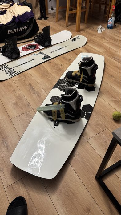Wakeboard X-wake Electron 150 + Slingshot Spacemob 42