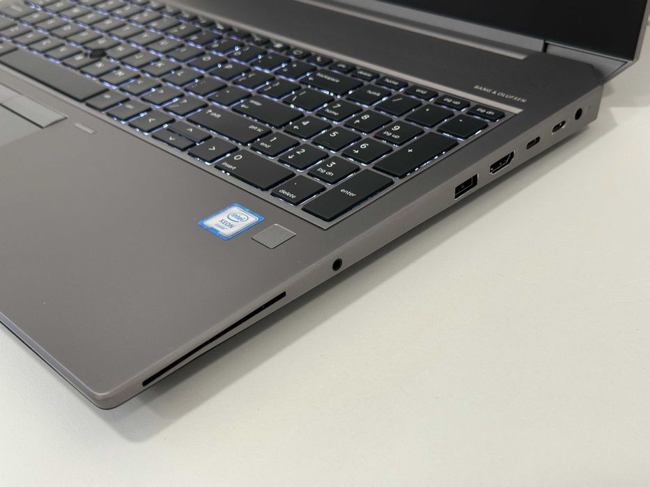 Ігровий HP ZBook 15 G5/15.6/6(12)ядра/i7-8850H/16gb/256gbSSD/P1000 4GB
