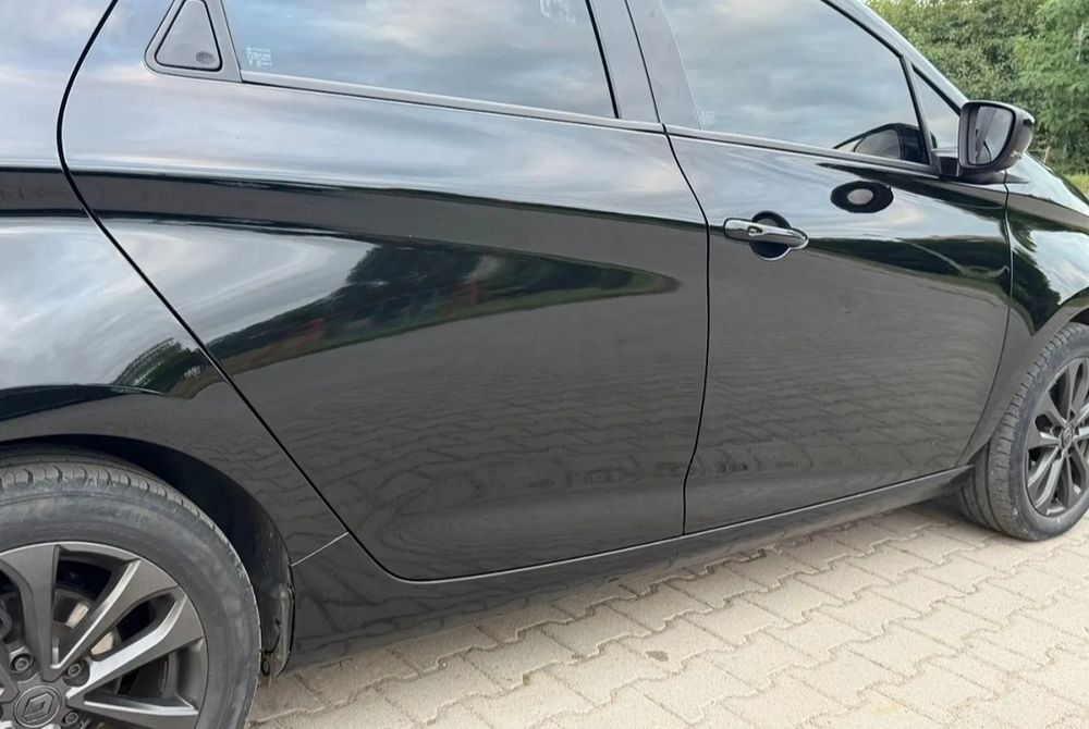 Продам щоб 52 кВ запас ходу 400+
