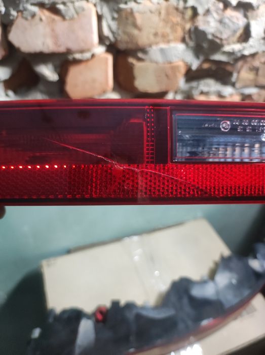 Ліхтарі в задній бампер audi Q5 2019р