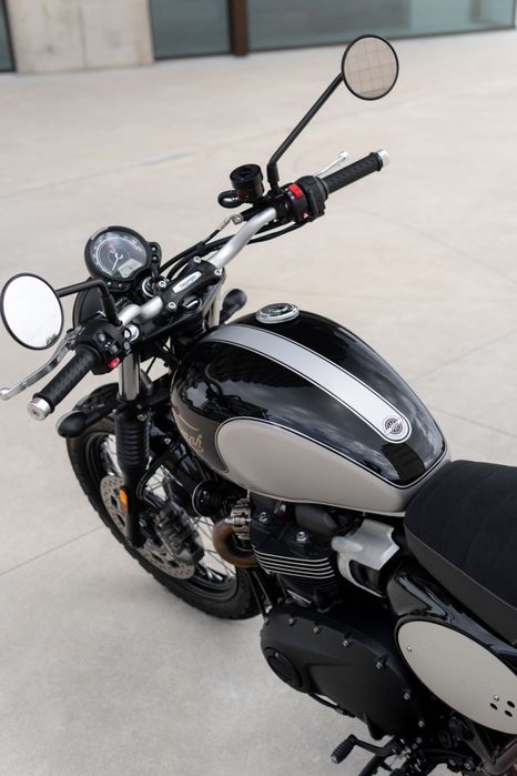 2025 Triumph Scrambler 900 Icon Edition