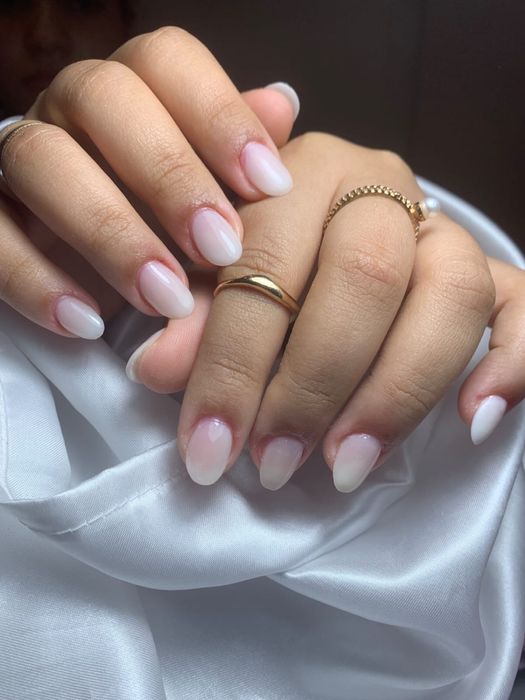 Procuro modelos para unhas – Apenas custo de material