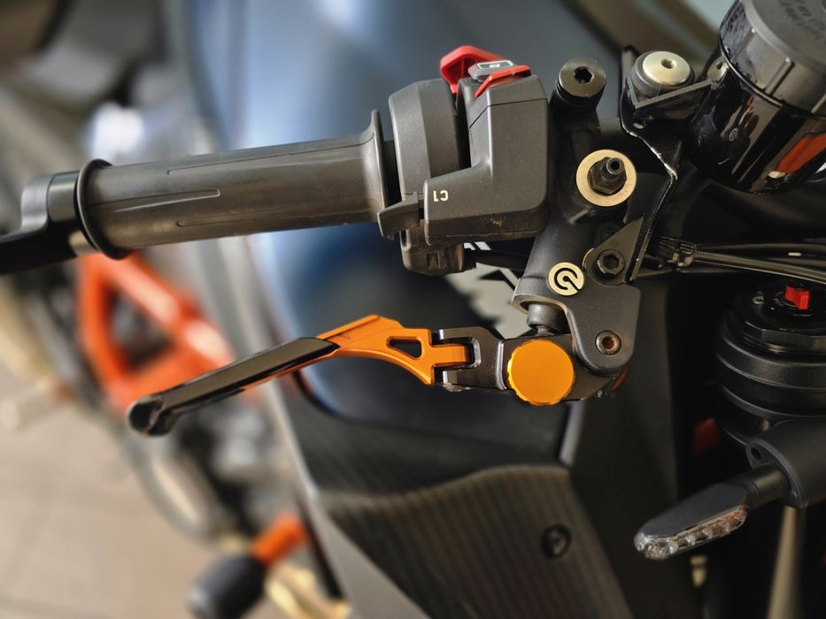 KTM 1290 Super Duke R FULL EXTRAS