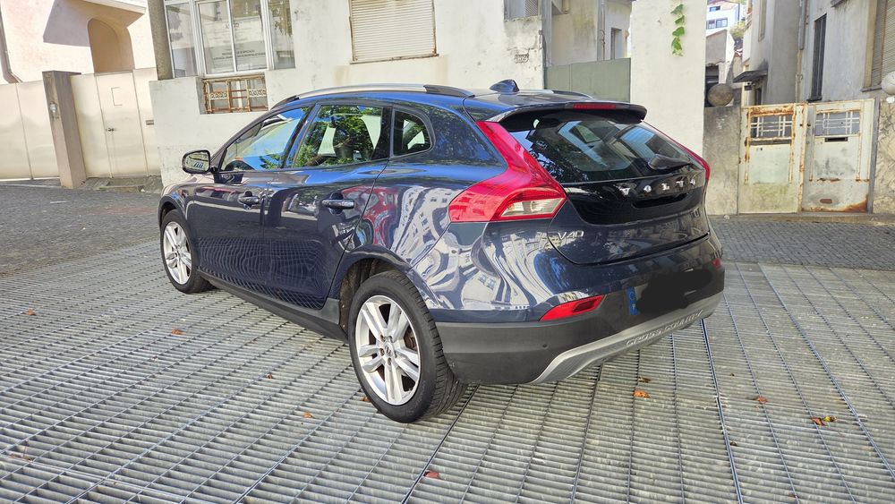 Volvo v40 crosscountry