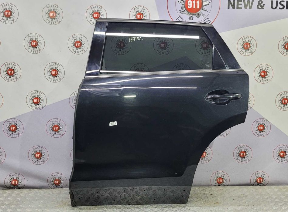 Двері задні ліві Mazda CX9 2016+