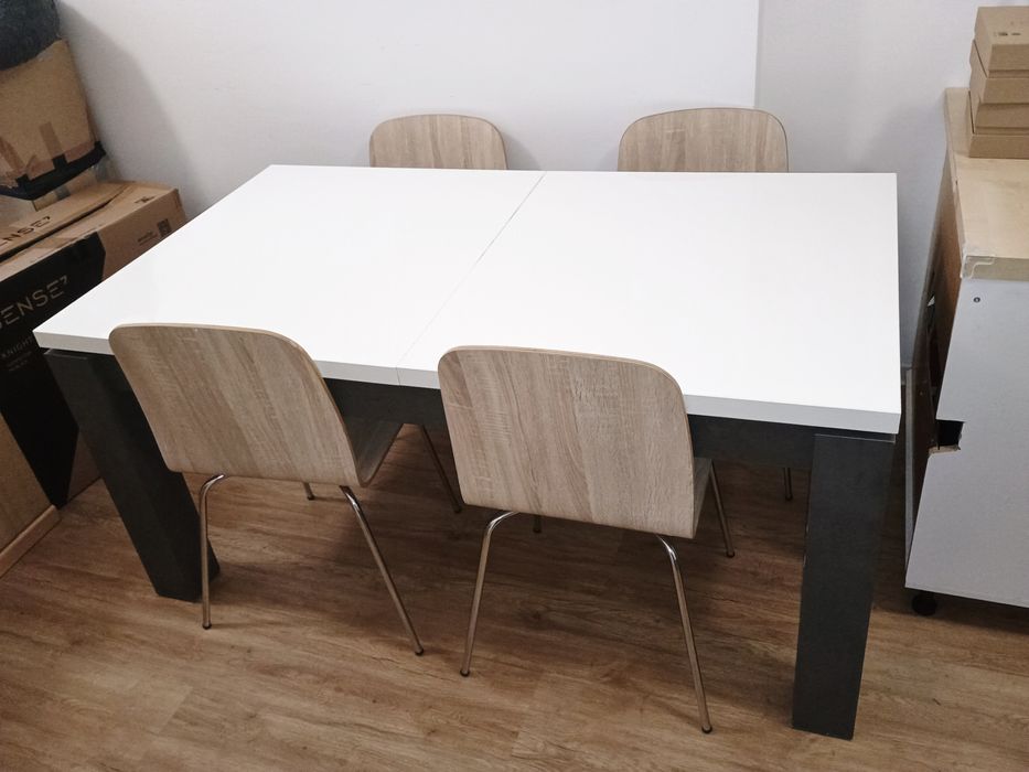 Stół rozkładany + 4 krzesła | komplet | odbiór osobisty