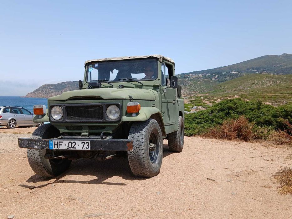 Jipe Toyota cruiser BJ40  1982