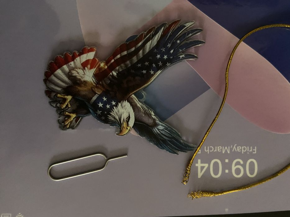 Брелок на зеркало заднего вида в атомобиль.рюкзак,ключи И так далее.