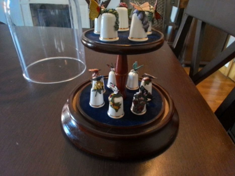 Coleção de dedais com borboletas da PHILAE