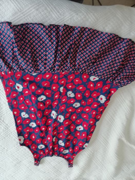 Conj KENZO de menina vestido e casaco em tons de azul e vermelho