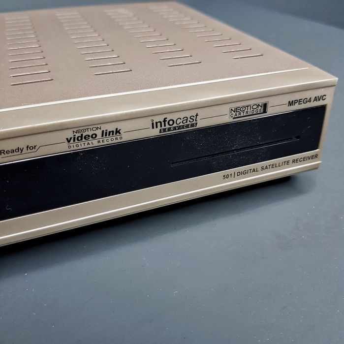 Box de TV satélite Neotion 501