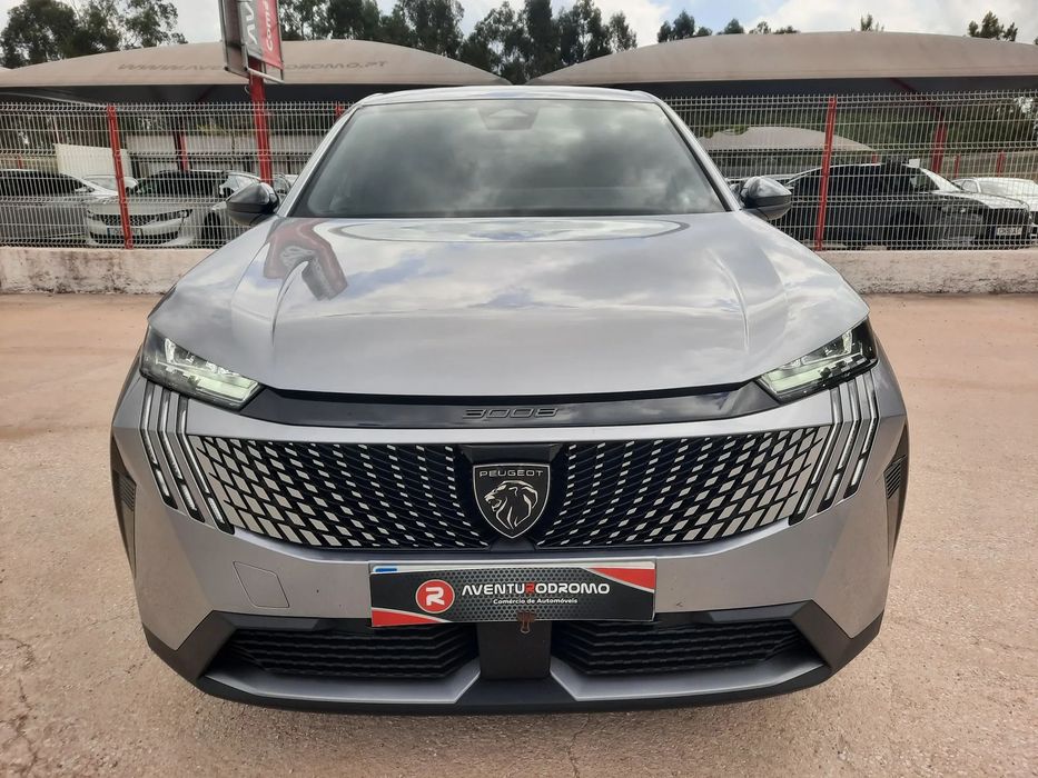 Peugeot 3008 1.2 Hybrid Allure e-DCS6