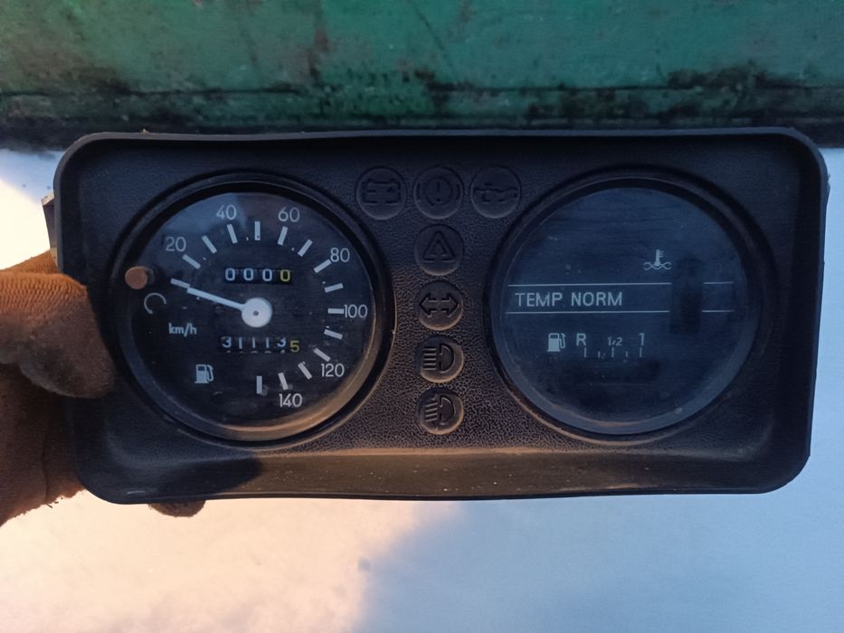 Панель приборів wartburg б/у