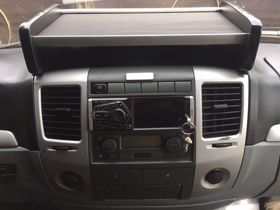 Газель Бизнес полка-столик