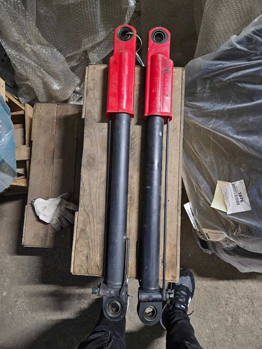 6430-5003010 Циліндр підняття кабіни МАЗ FENOX СНД