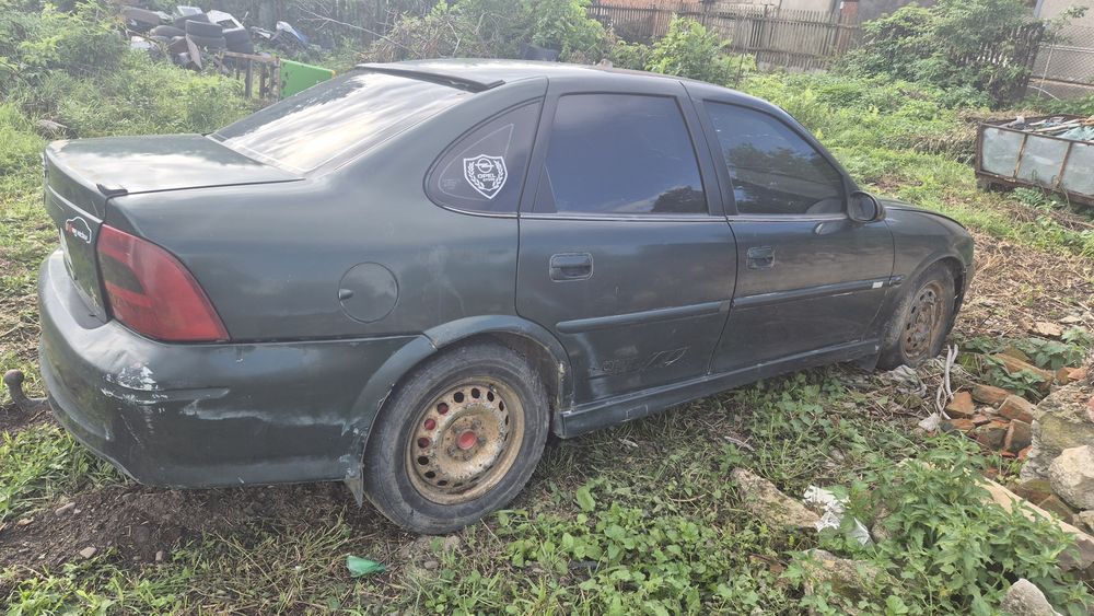Срочно Open vectra b 2.0 без торга