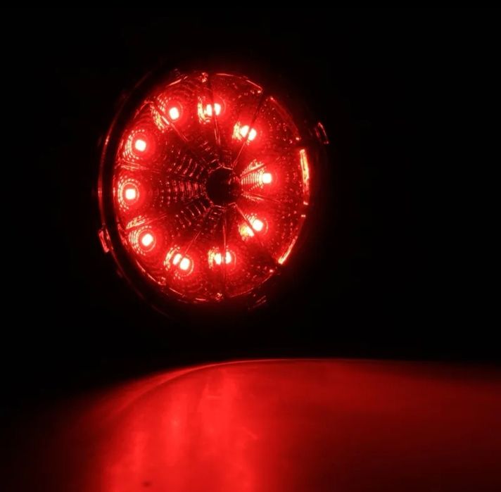 Can am outlander renegade lampa tylna stopu tył led maverick