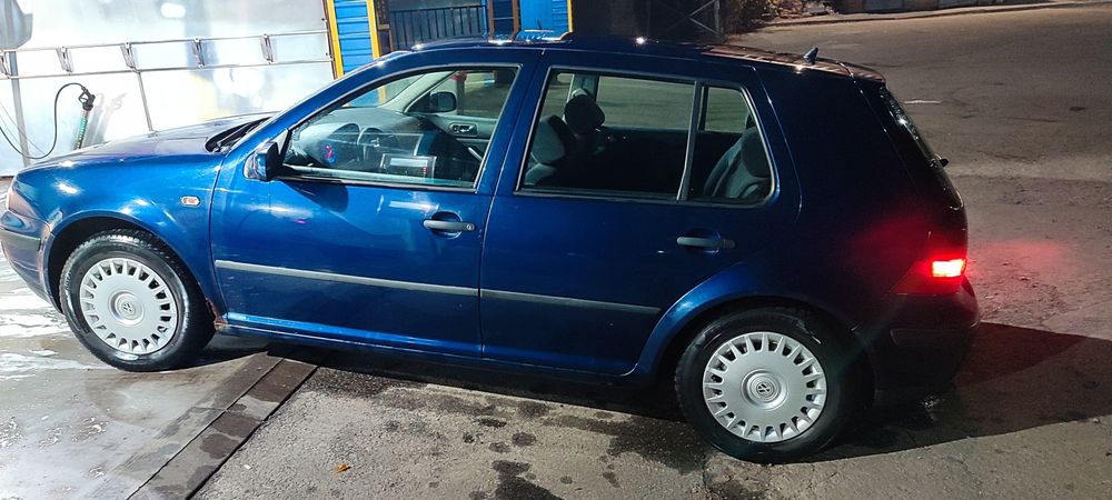 Volkswagen Golf 4