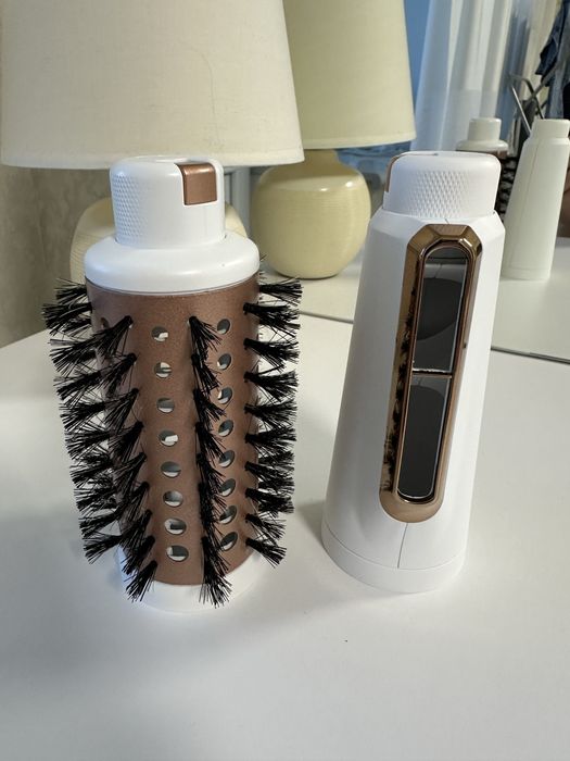 Фен-щітка/Фен- щетка Rowenta CF9720F0