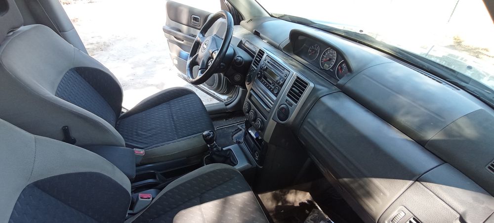 Nissan xtrail 2.2 dci