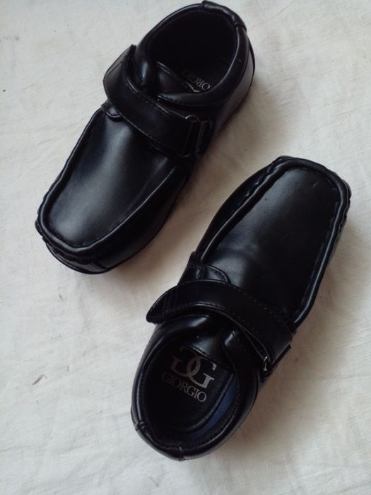 Туфлі на хлопчика 26 р