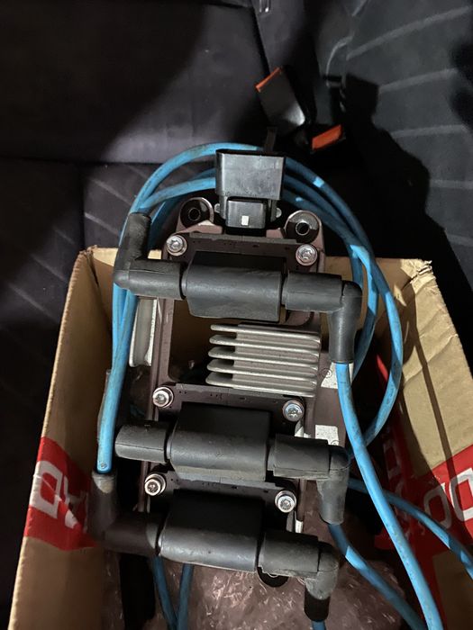 Котушка запалювання та ВВ проводи Audi A6 C5 / VW Passat B5 2.4 2.7 2.8 V6