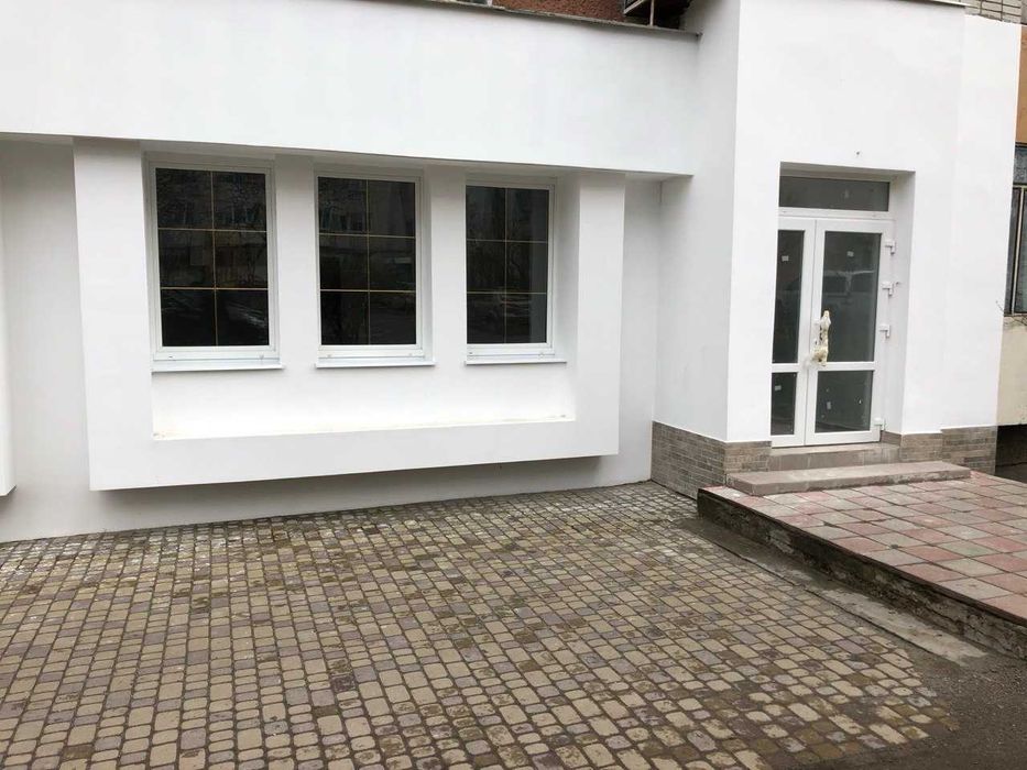 Приміщення, вулиця Роксоляни 59