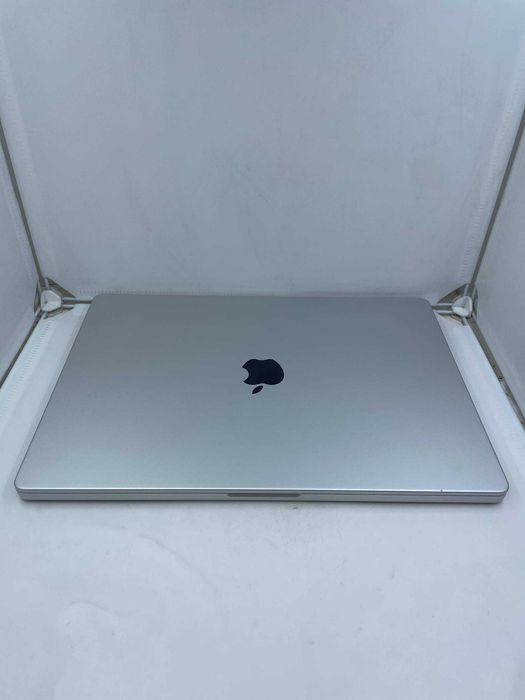 MacBook Pro 16" 2023 M3 Pro/36GB/1TB Silver - ГАРАНТІЯ 6 Місяців
