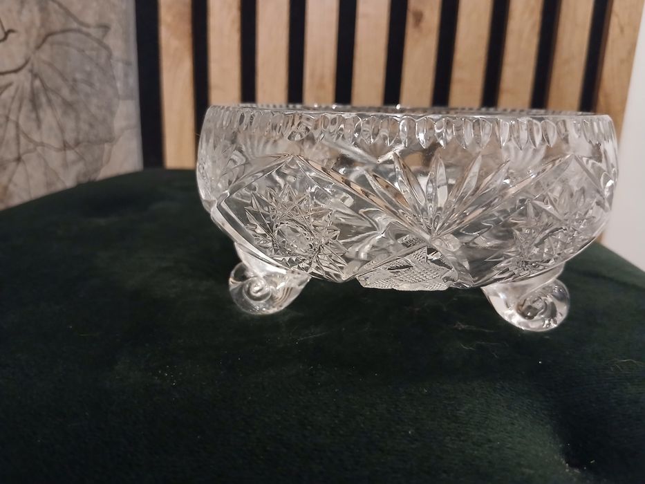 Kryształowy wazon misa