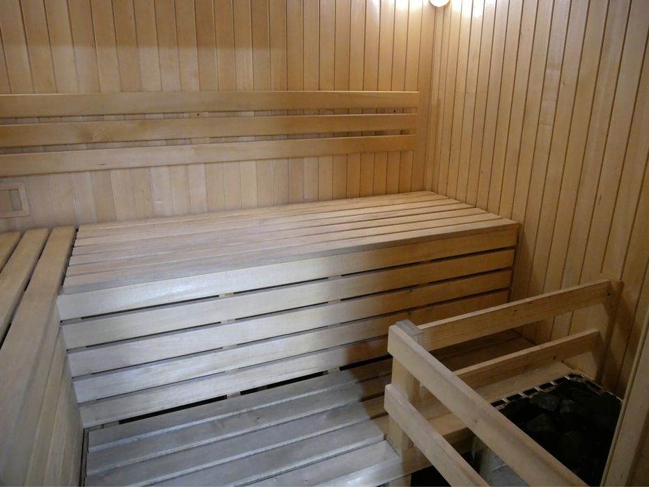 !Біля ТЦ СКАЙ МОЛЛ подобова оренда,сауна .