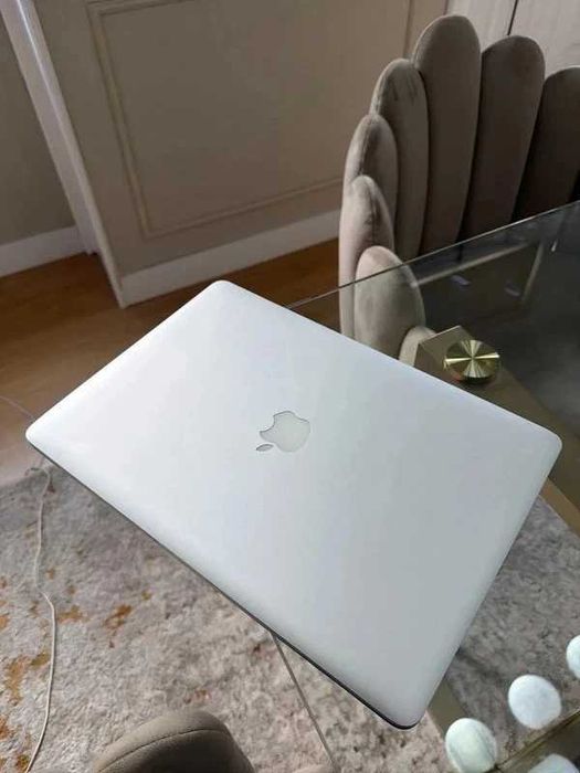 MacBook Pro Retina 15''