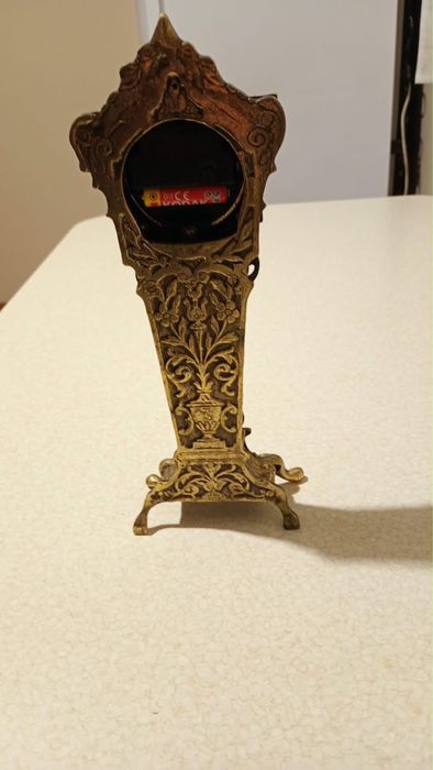 Mosiężny zegar 29 cm wysokości
