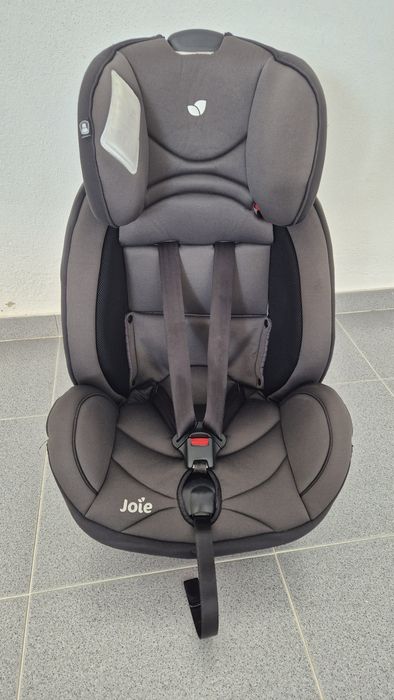 Cadeira  Joie auto para bebé