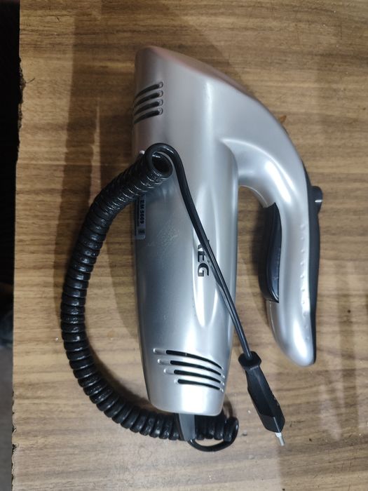 Электронож АЕG EM 5669