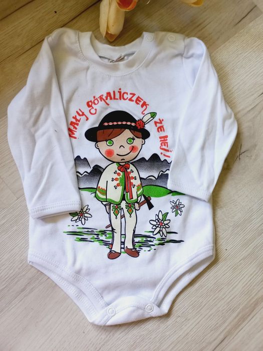 Body 2 sztuki dla chłopca. Nowe