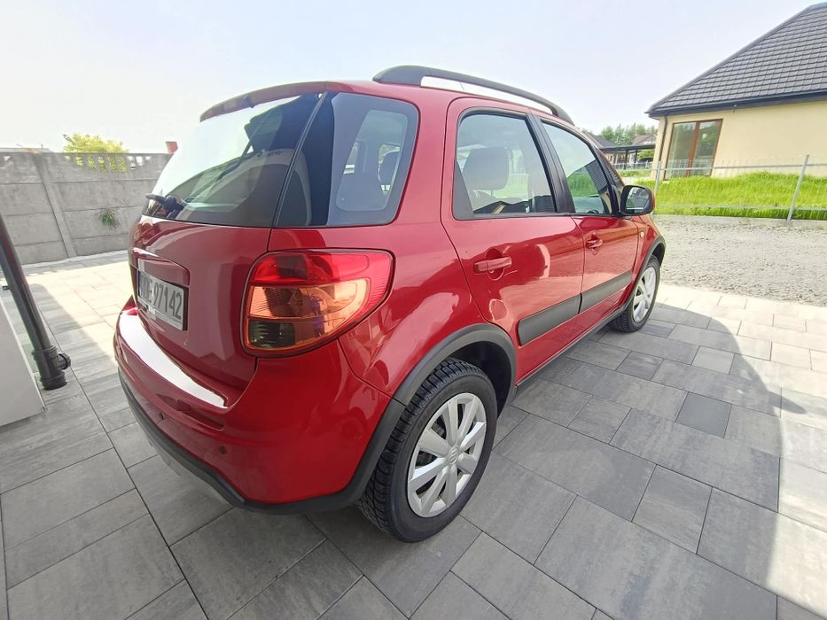 Suzuki sx4 4x4 2011 rok 1.6