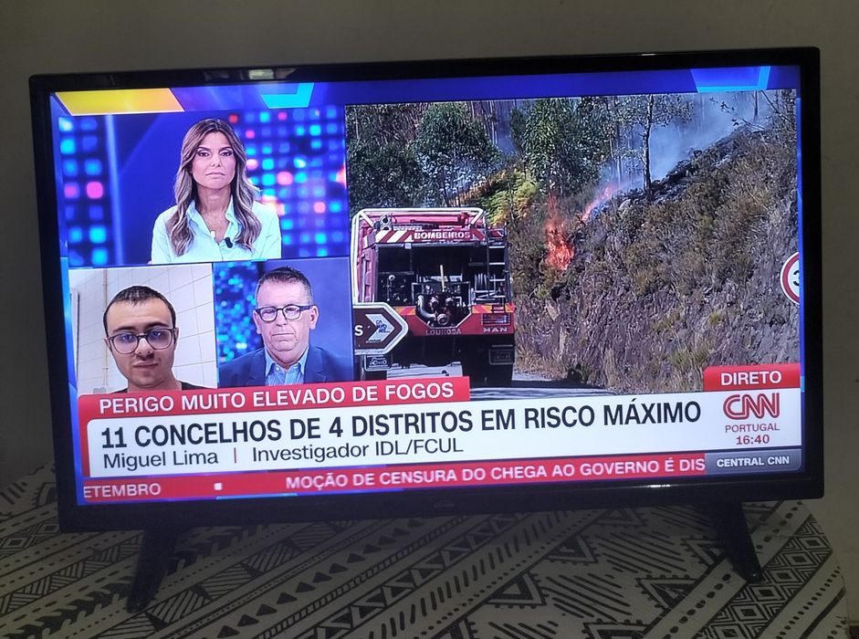 Vendo TV Electronia 32 polegadas