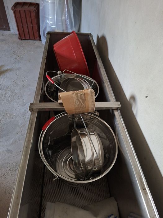 Vendo material apícola